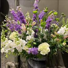 Load image into Gallery viewer, Seasonal Vase of Flowers
